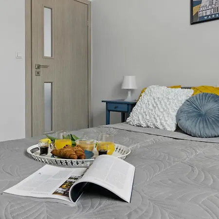 Apartmán Riverside Retreat By Vistula 2br & Separate Living & Balcony In The Center Varšava