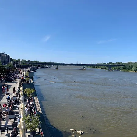 Riverside Retreat By Vistula 2br & Separate Living & Balcony In The Center Varsovie