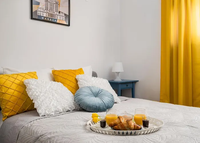 Riverside Retreat By Vistula 2br & Separate Living & Balcony In The Center Appartamento